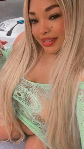 Paloma , 26  female escort, Abilene